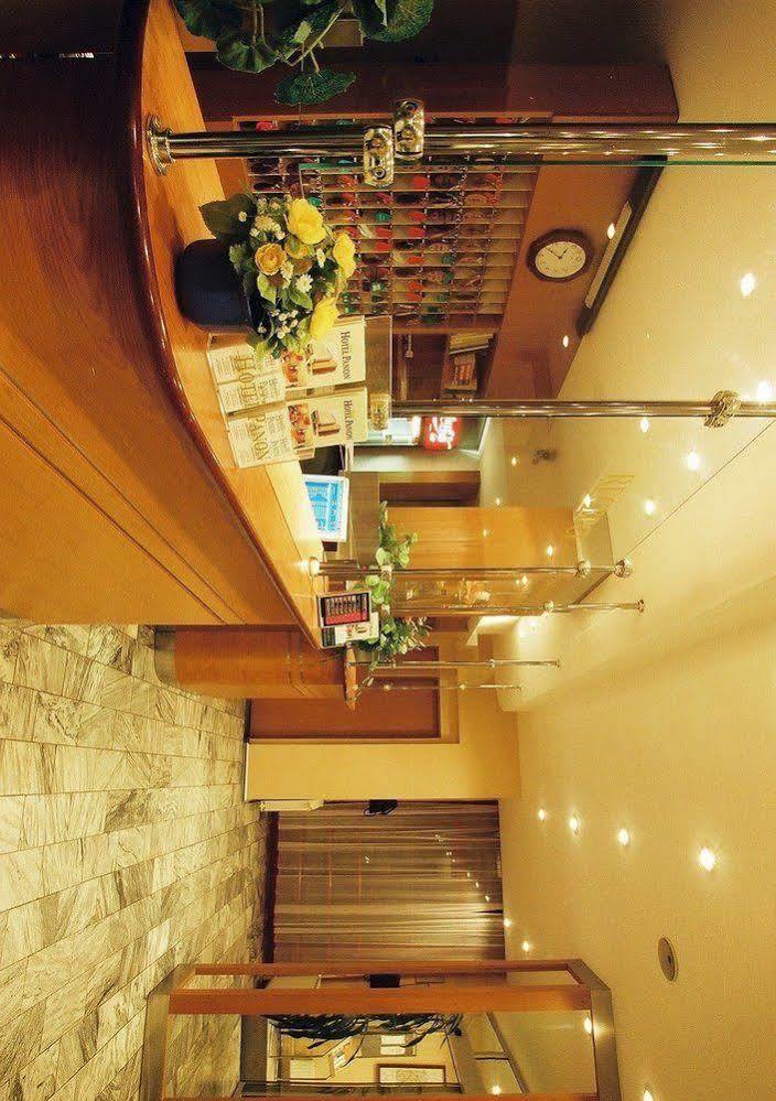 Hotel Panon Hodonín エクステリア 写真
